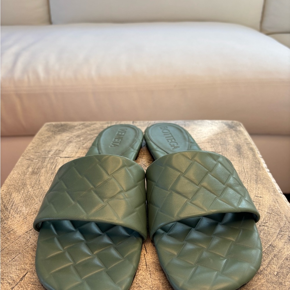 Bottega Veneta Green Quilted Slide Sandals